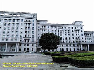 Chengdu- Universite Science electronique 050